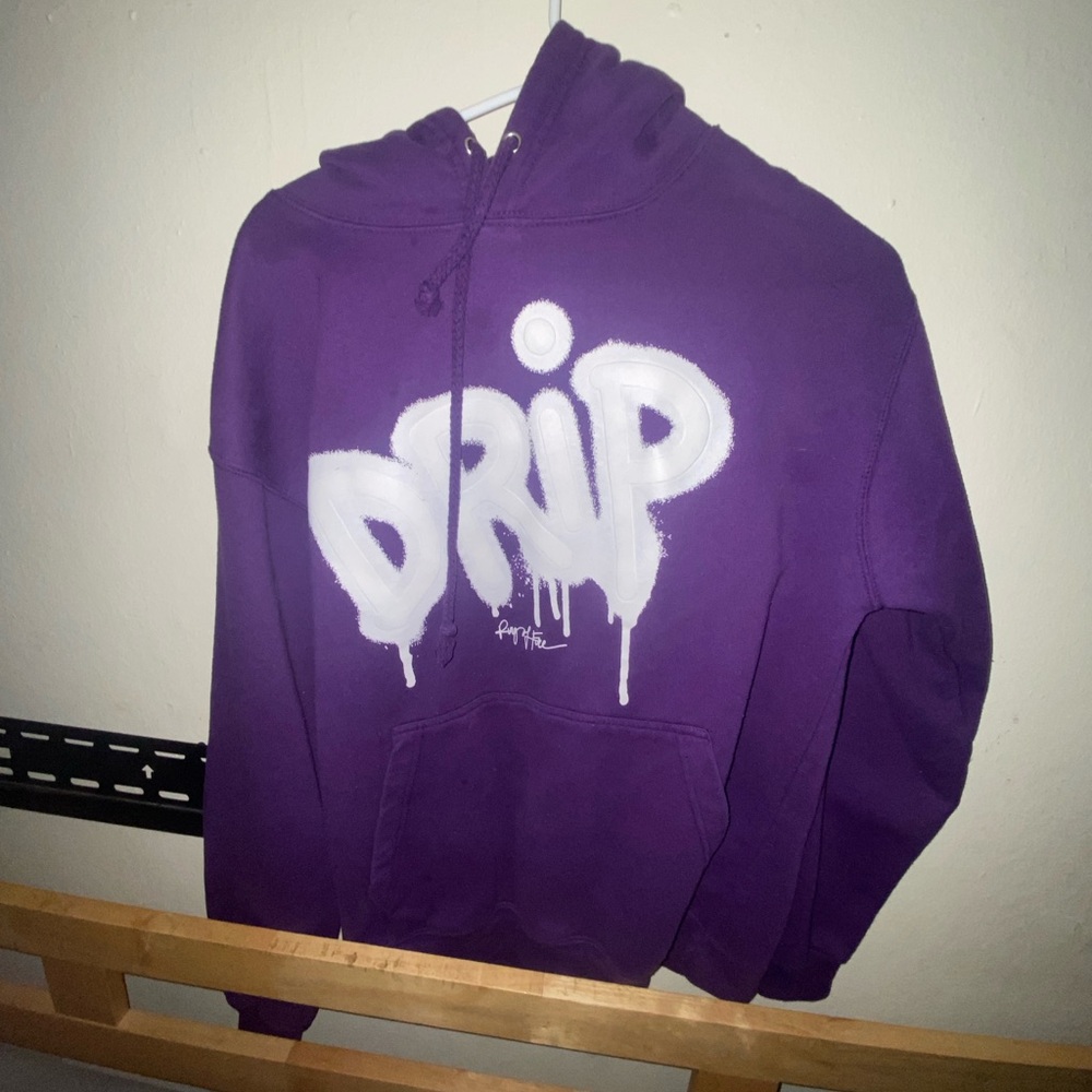 Purple and white "Drip" hoodie🟪 
Size medium